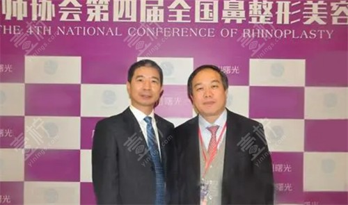 刘杰伟医生合照