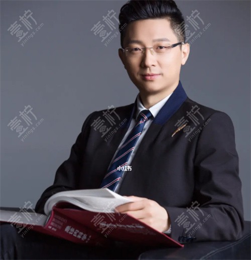 黄大勇医生照片