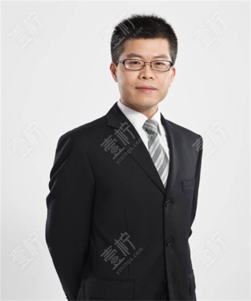 陈小剑医生照片