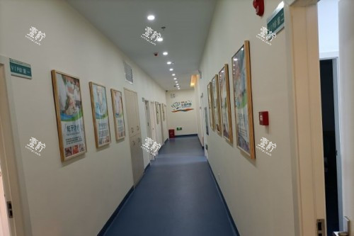 岳阳平江致远口腔走廊.jpg 岳阳平江致远口腔走廊.jpg