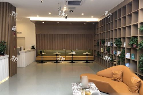 盐城倍美口腔医院休息区.jpg