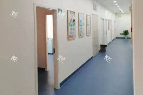 岳阳平江致远口腔治疗室.jpg