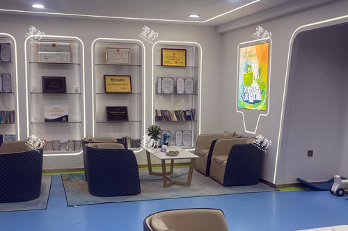 泉州美特尔口腔医院(丰泽店)休息区图.jpg 泉州美特尔口腔医院(丰泽店)休息区图.jpg