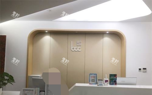 北京丰联丽格整形导医台示意图.jpg 北京丰联丽格整形导医台示意图.jpg