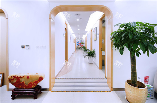 北京丰联丽格整形走廊环境图.jpg