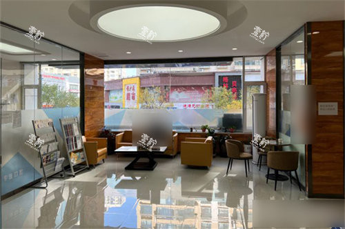 太原达美口腔南屯苑店大厅休息区.jpg