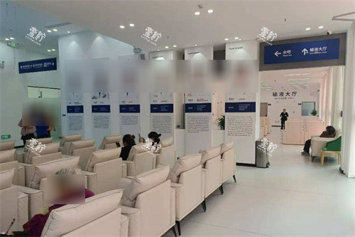 宝鸡团圆口腔候诊区.jpg