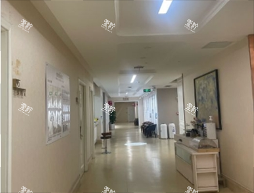 西安画美整形诊室外走廊.png 西安画美整形诊室外走廊.png