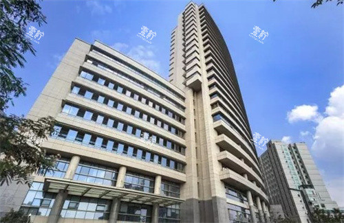 江苏省人民医院综合大楼.jpg 江苏省人民医院综合大楼.jpg