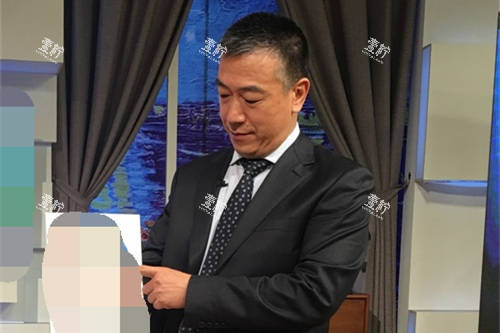 北京圣嘉新医疗美容医院张笑天医生节目招牌.jpg
