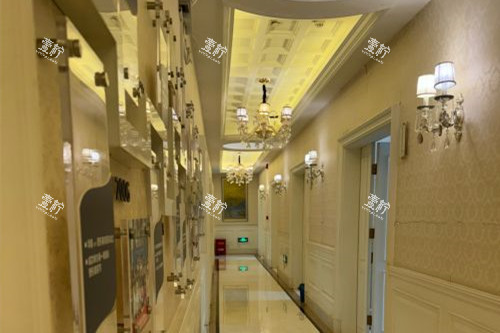 南宁华美整形走廊图.jpg 南宁华美整形走廊图.jpg