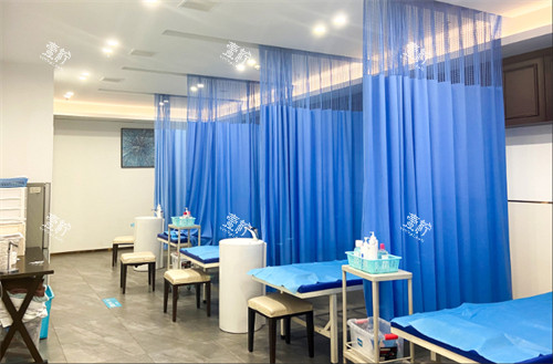 四川悦好医学美容医院治疗区.jpg 四川悦好医学美容医院治疗区.jpg