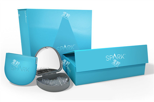 Spark精靓隐形矫正器包装.jpg Spark精靓隐形矫正器包装.jpg