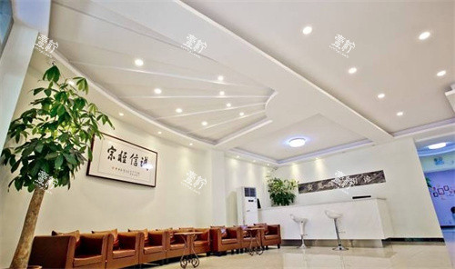 淮南安美口腔大厅.jpg