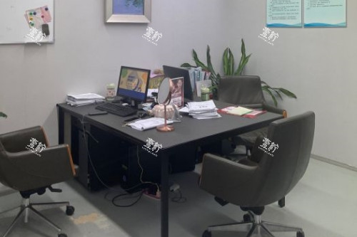 广州爱来医疗美容医院面诊室.jpg 广州爱来医疗美容医院面诊室.jpg