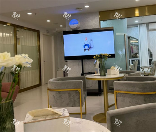 福州莳肌医疗美容等候区环境.jpg