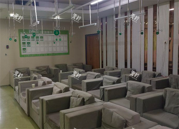 西安慈爱妇产医院休息区.png 西安慈爱妇产医院休息区.png