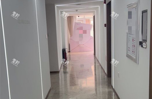哈尔滨瑞丽医疗美容内部过道环境.jpg 哈尔滨瑞丽医疗美容内部过道环境.jpg