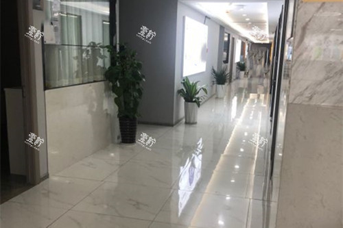金华心艺整形内部过道环境.jpg