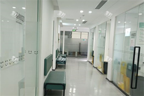 成都团圆口腔高新店诊疗室.jpg 成都团圆口腔高新店诊疗室.jpg