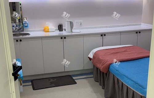 南通友谊整形皮肤护理室.jpg 南通友谊整形皮肤护理室.jpg