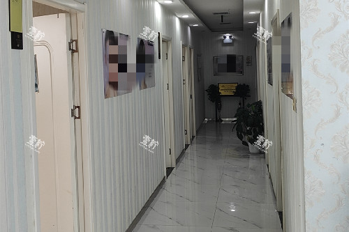 郑州枝蔓医美走廊.jpg 郑州枝蔓医美走廊.jpg