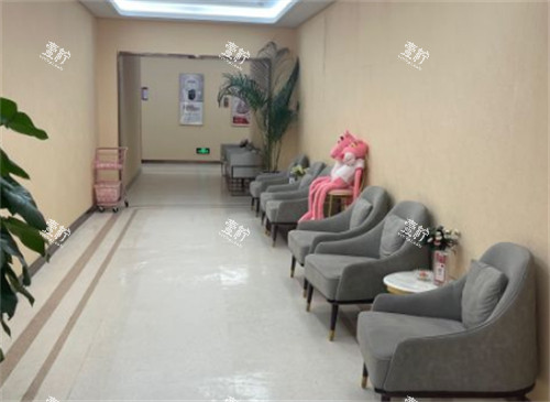 烟台壹美天成整形休息区环境图.jpg