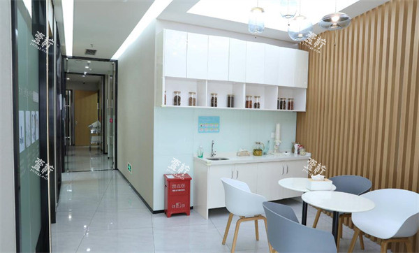 深圳爱康健口腔局部.jpg 深圳爱康健口腔局部.jpg