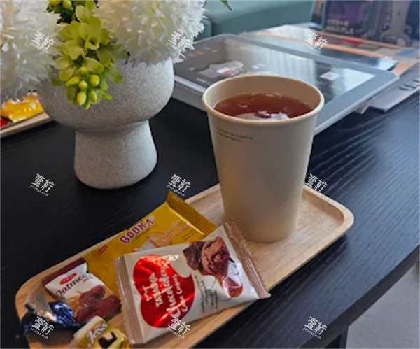 韩国LIOL皮肤科免费茶水.jpg