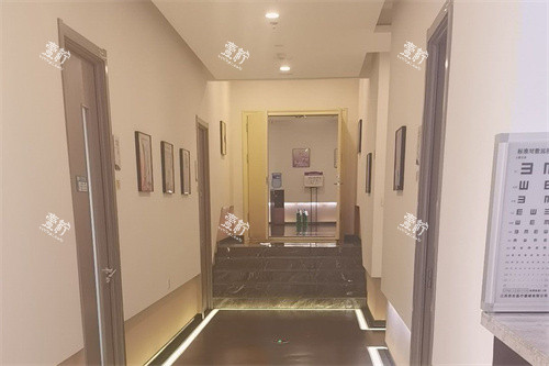 长春悦美汇医疗美容走廊环境.jpg