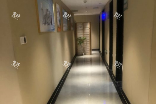 武汉涵美整形走廊.jpg