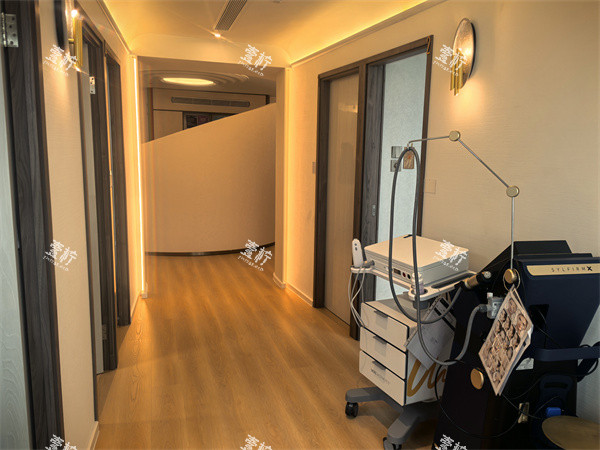 香港EVR医美(尖沙咀旗舰店)走廊.jpg 香港EVR医美(尖沙咀旗舰店)走廊.jpg